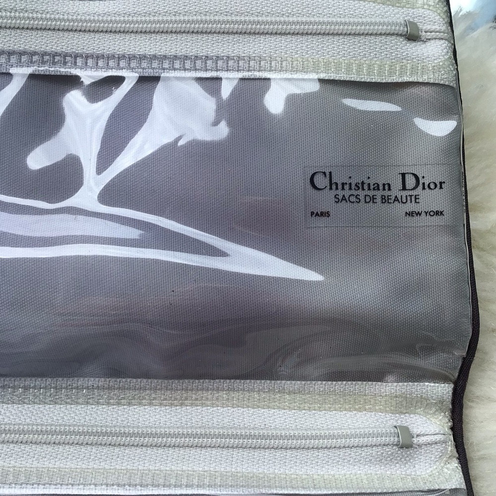 Christian Dior Sacs de Beaute Jacquard Silk Honeycomb Foldover Travel Bag - Picture 6 of 10